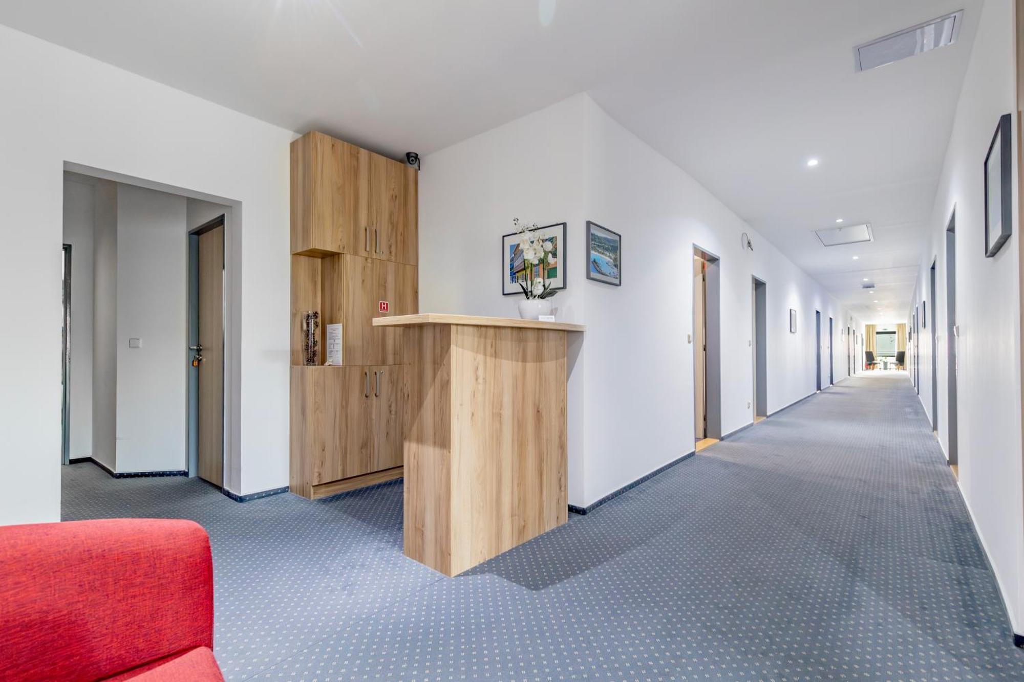 Sport Hotel Centrum Valašské Meziříčí Екстериор снимка