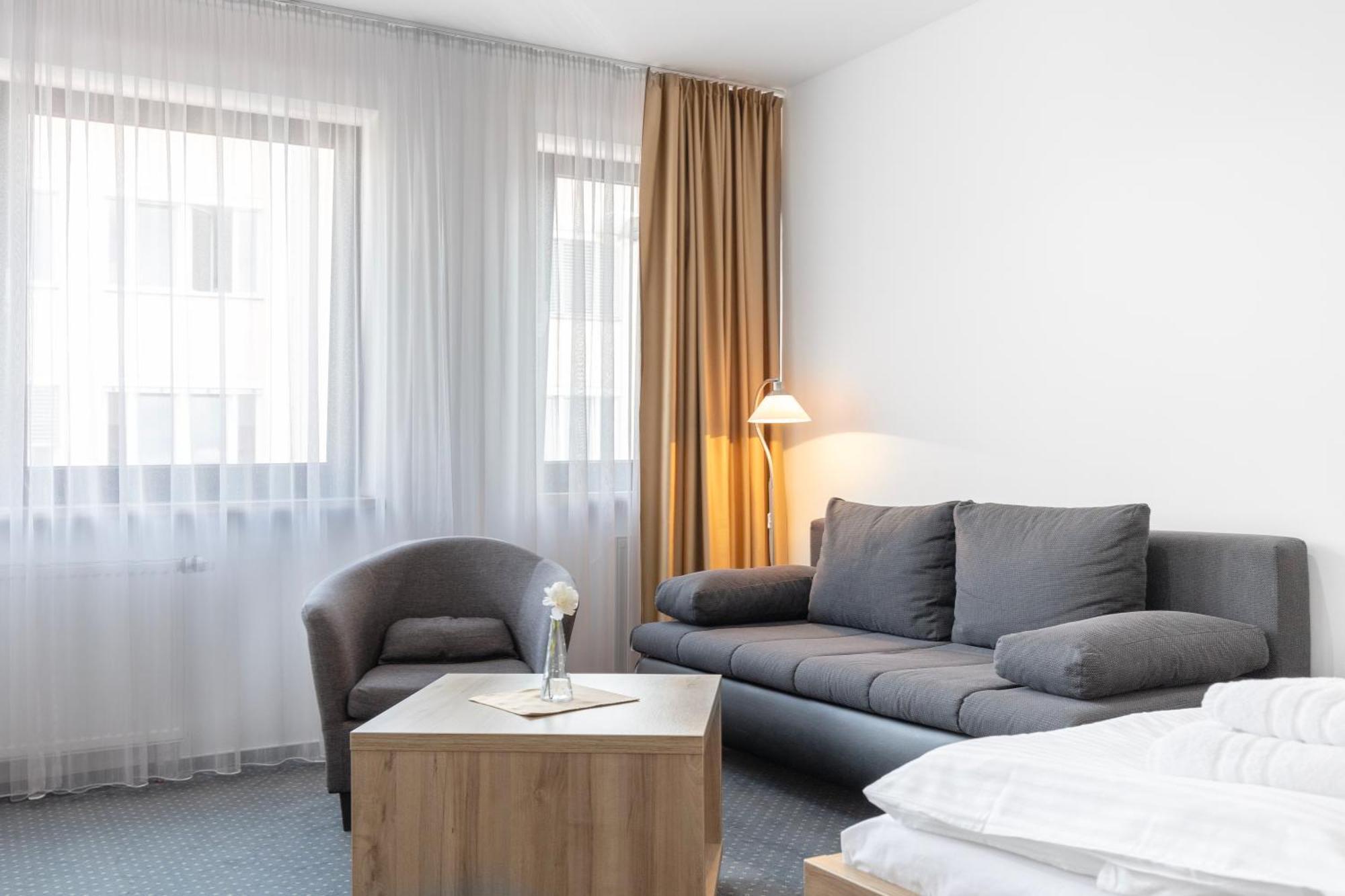 Sport Hotel Centrum Valašské Meziříčí Екстериор снимка